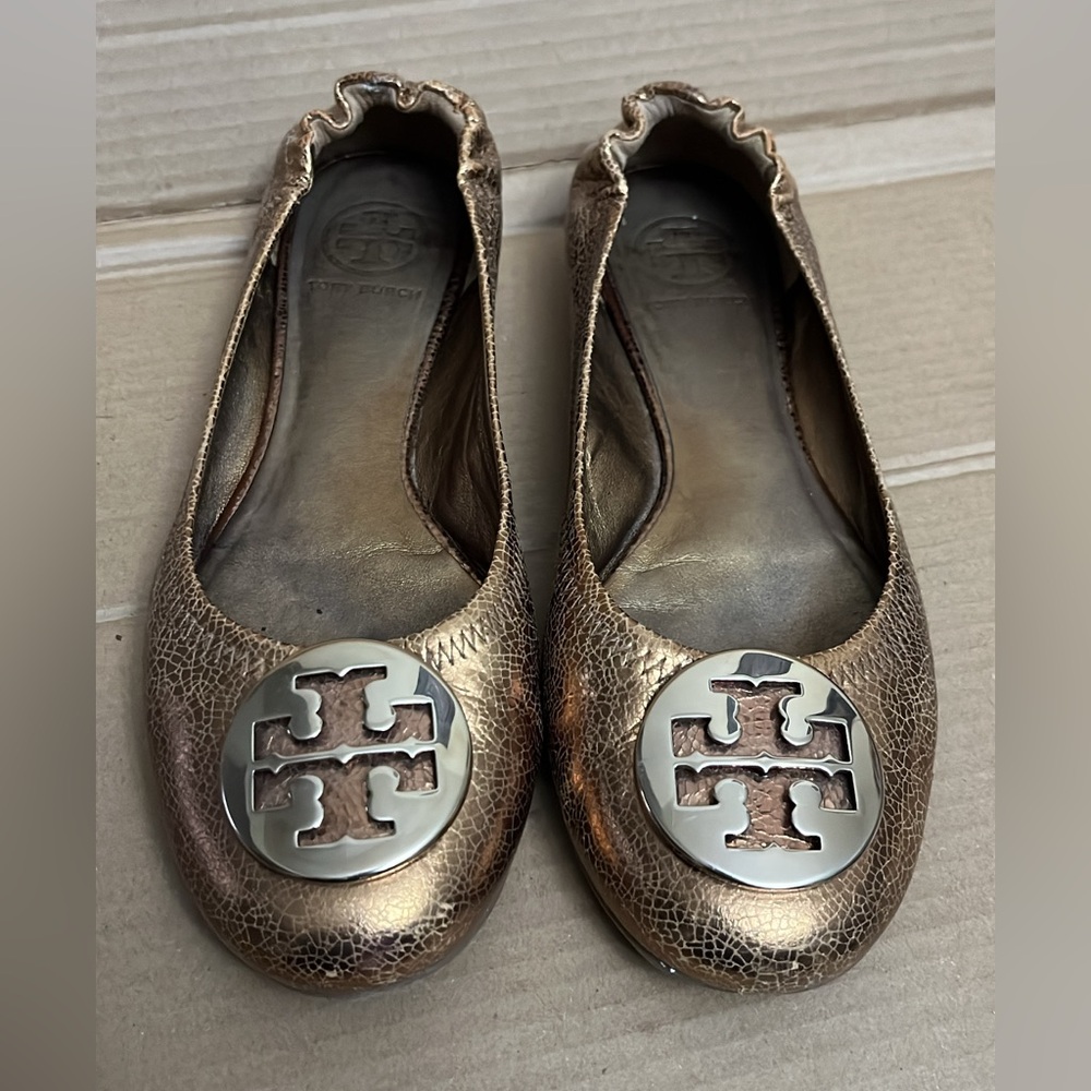Sz 8 TORY BURCH FLATS SLIP ON LOAFERS LEATHER BRONZE METALLIC BIG METAL LOGO